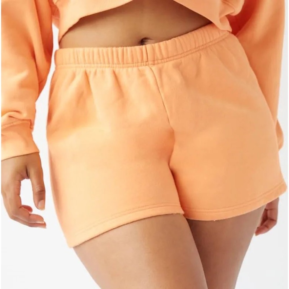 Tna Aritzia Cozy Fleece Sweat Shorts Peach Orange Small